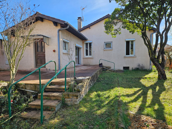 Offres de vente Maison Meyzieu 69330