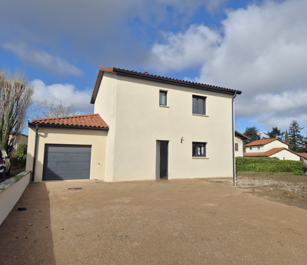 Offres de location Appartement Saint-Bonnet-de-Mure 69720